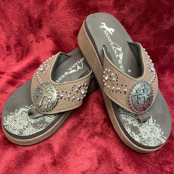 Montana West Shoes - MONTANA WEST WEDGE FLIP FLOPS